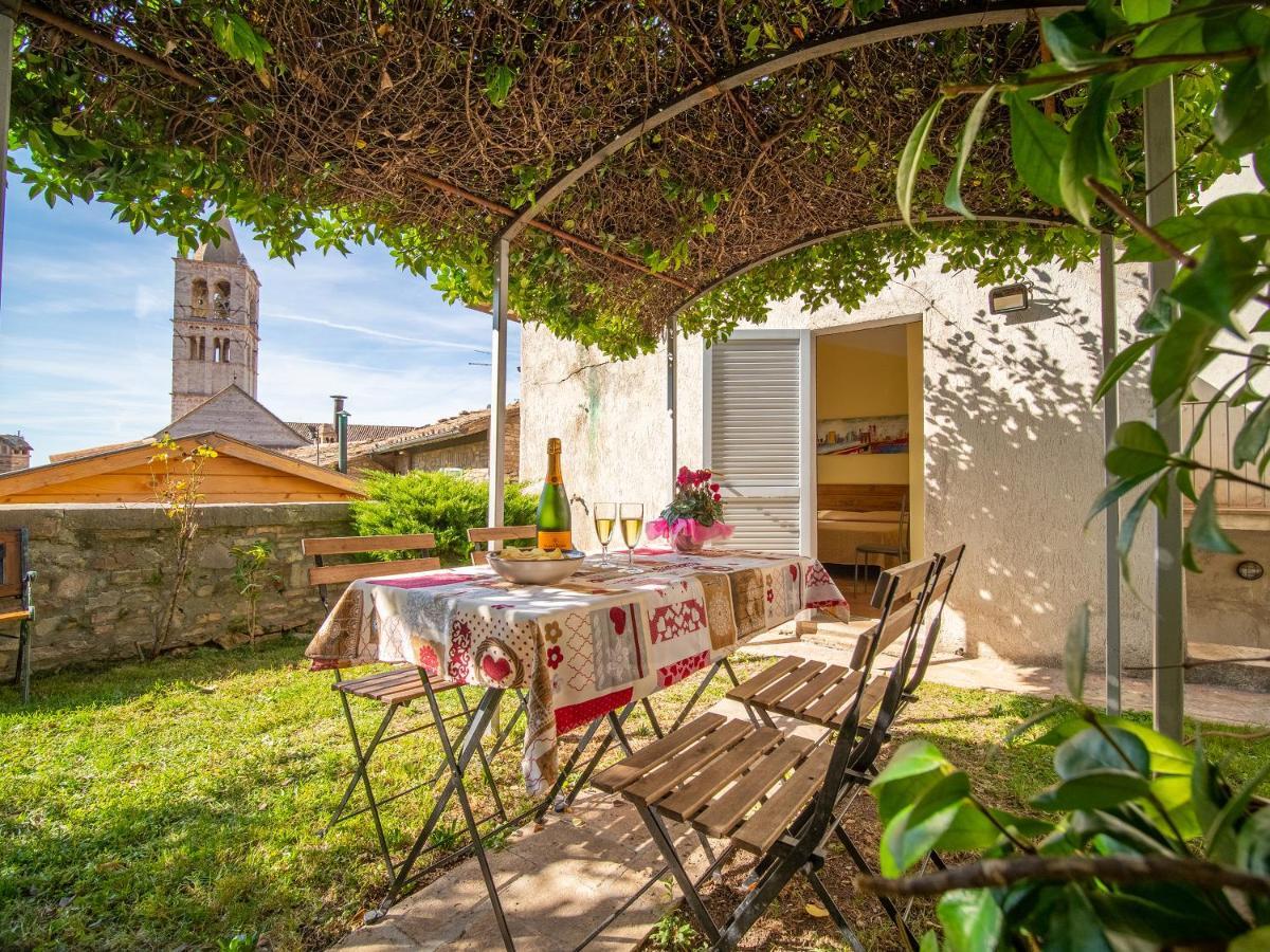 Terrazza Santa Chiara Hotel Assisi Bagian luar foto